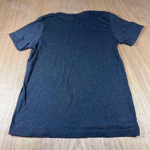 Bella + Canvas Fall Graphic Tee M Gray Fuzzy Boots Flannel Pumpkin Spice - Picture 2 of 4